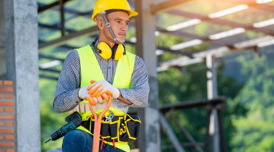 Professional gutter cleaning in Ashland, OH